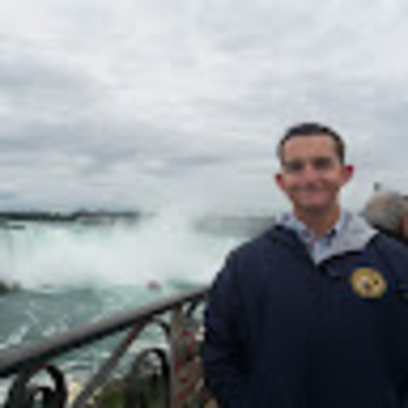 Meet your Posher, Robbie - Picture 1 of 1